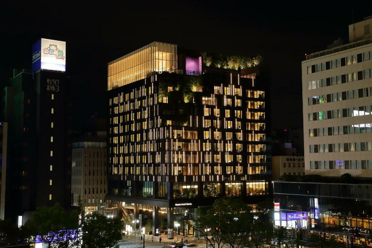 Miyako Hotel Hakata Fukuoka  Exteriér fotografie The Standard East Village at night