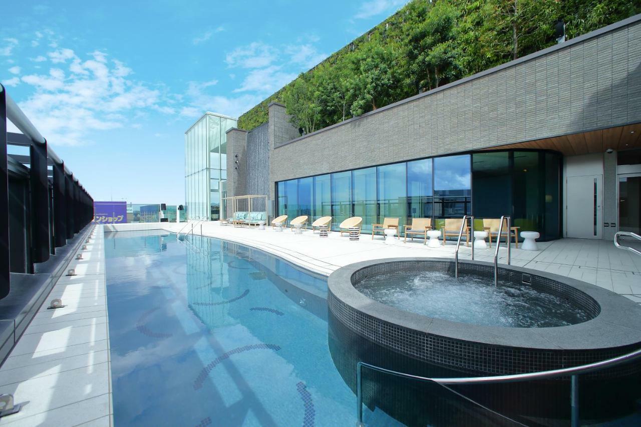 Miyako Hotel Hakata Fukuoka  Exteriér fotografie The rooftop pool at The Standard East Village